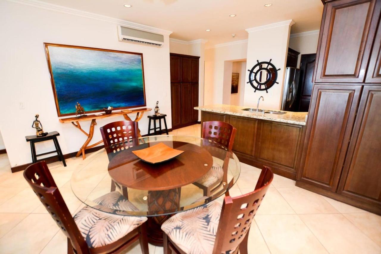 Willa Exquisitely Decorated 5Th-Floor Aerie With Views Of Two Bays In Flamingo Playa Flamingo Zewnętrze zdjęcie